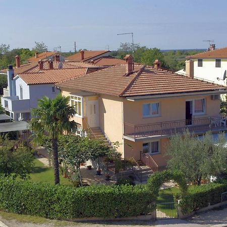 Apartments & Rooms Barbara Umago Esterno foto