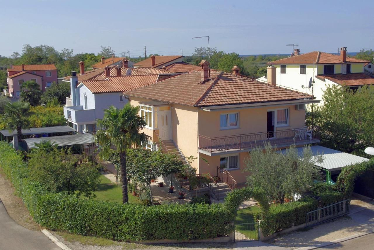 Apartments & Rooms Barbara Umago Esterno foto